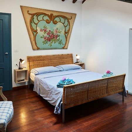 La Casa Di Giulia-Family Apartment Парма Екстериор снимка